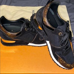 Louis vuitton run away  sneakers